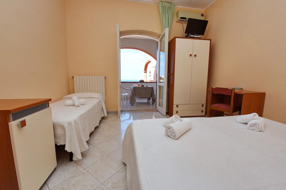 Hotel Costa D'Oro Santa Maria di Castellabate Exterior foto